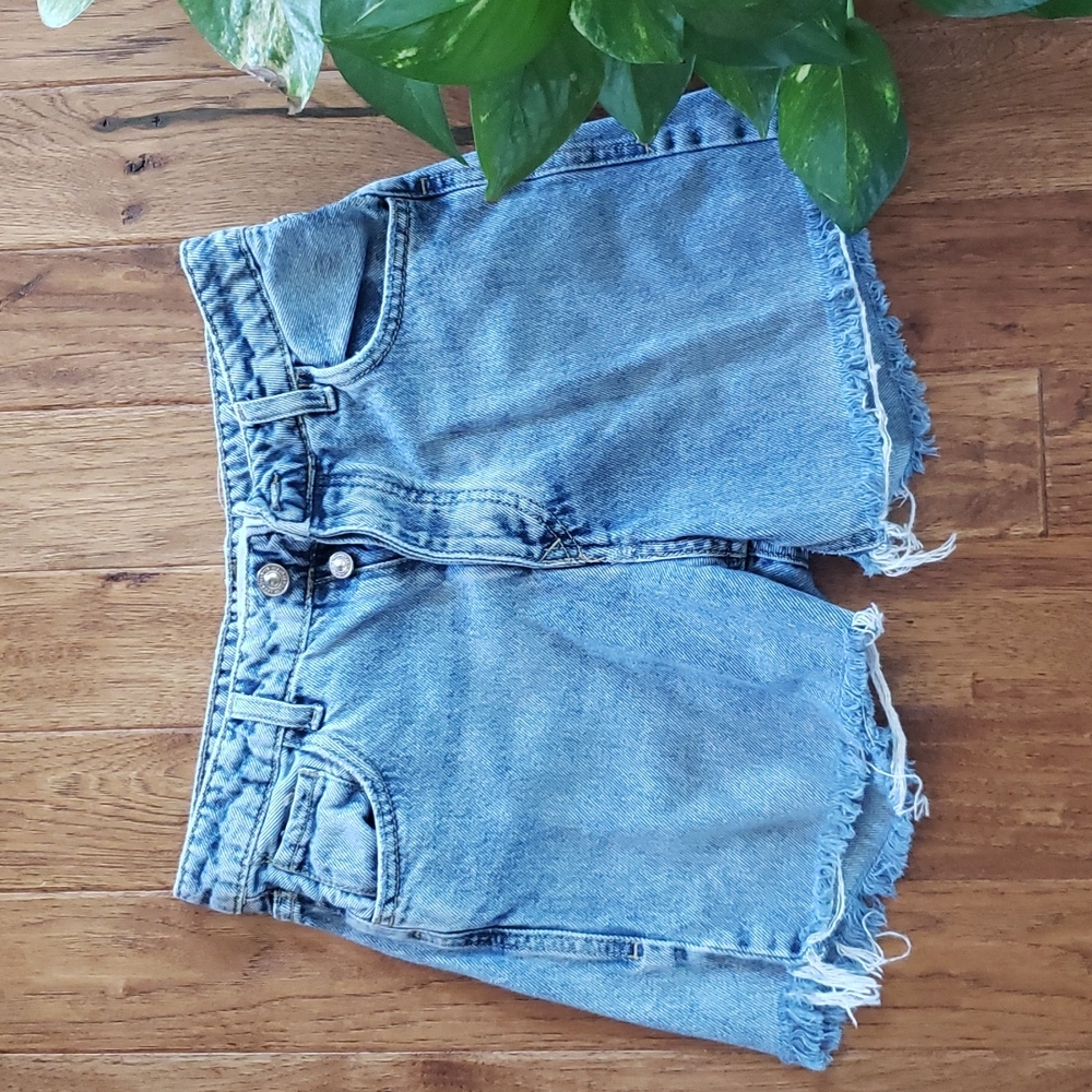 ASOS Stradivarius Mom Jean Shorts